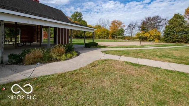 $349,000 | 3052 West Meadowbend Drive, Monrovia, IN 46157