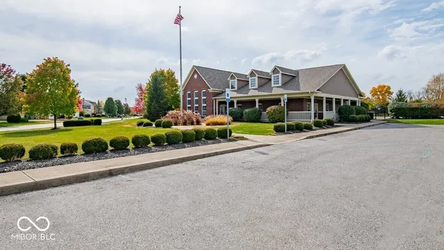 $349,000 | 3052 West Meadowbend Drive, Monrovia, IN 46157