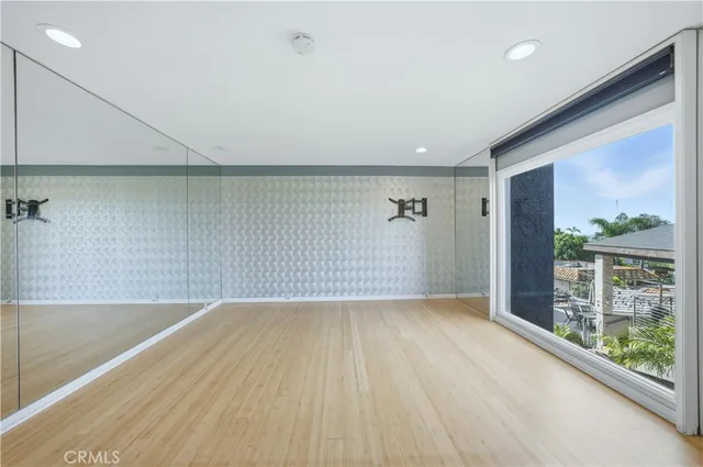 $1,650,000 | 14001 Summit Drive, Whittier, CA 90602