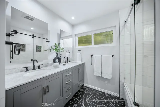 $1,650,000 | 14001 Summit Drive, Whittier, CA 90602