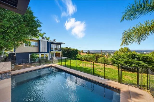 $1,650,000 | 14001 Summit Drive, Whittier, CA 90602