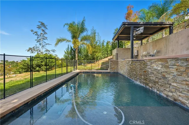 $1,650,000 | 14001 Summit Drive, Whittier, CA 90602