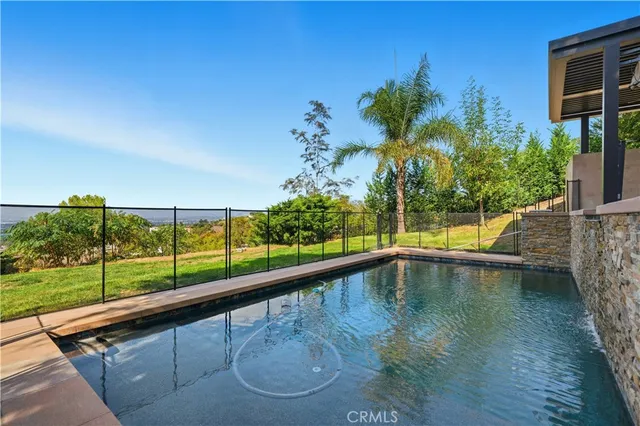 $1,650,000 | 14001 Summit Drive, Whittier, CA 90602