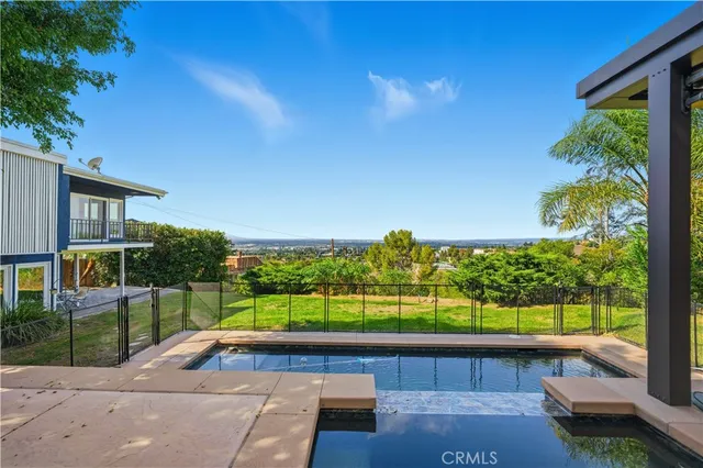 $1,650,000 | 14001 Summit Drive, Whittier, CA 90602