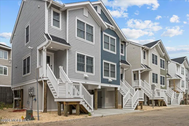 $3,500 | 14 Elder Street, Unit 152, Mantoloking, NJ 08738