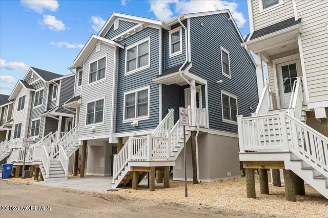 $3,500 | 14 Elder Street, Unit 152, Mantoloking, NJ 08738