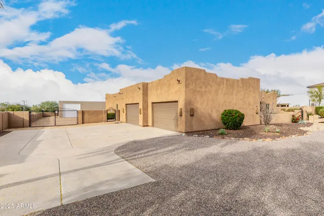$1,400,000 | 36830 North 28th Street, Cave Creek, AZ 85331