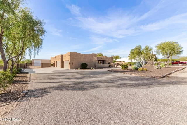 $1,400,000 | 36830 North 28th Street, Cave Creek, AZ 85331