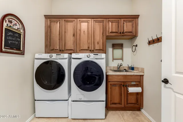 $1,400,000 | 36830 North 28th Street, Cave Creek, AZ 85331