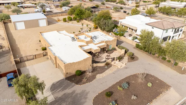 $1,400,000 | 36830 North 28th Street, Cave Creek, AZ 85331