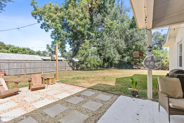 $219,900 | 400 North Hebert Avenue, Kaplan, LA 70548