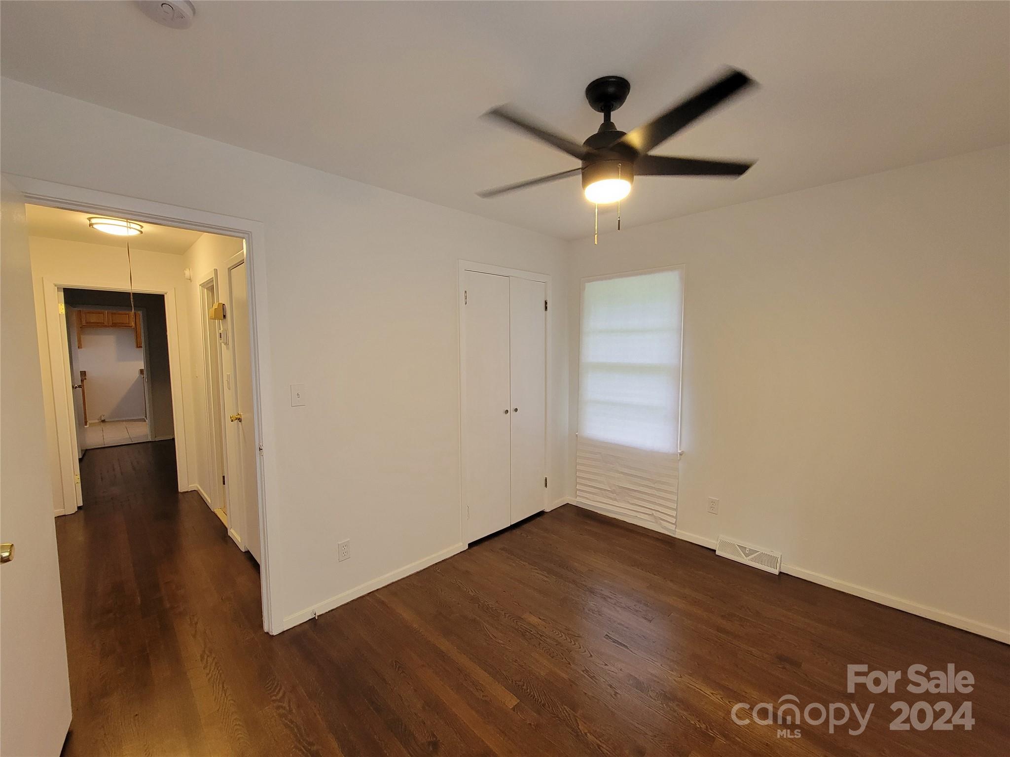 5123 Cinderella Road Charlotte, NC 28213 - Photo 7 of 19 Gallery Image 7