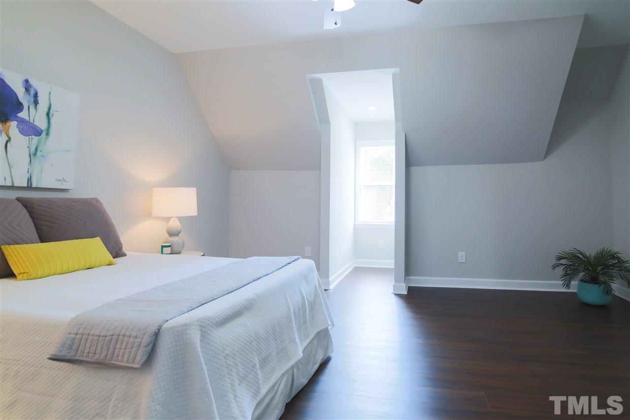 4609 Draper Road Raleigh, NC 27616 - Photo 4 of 5