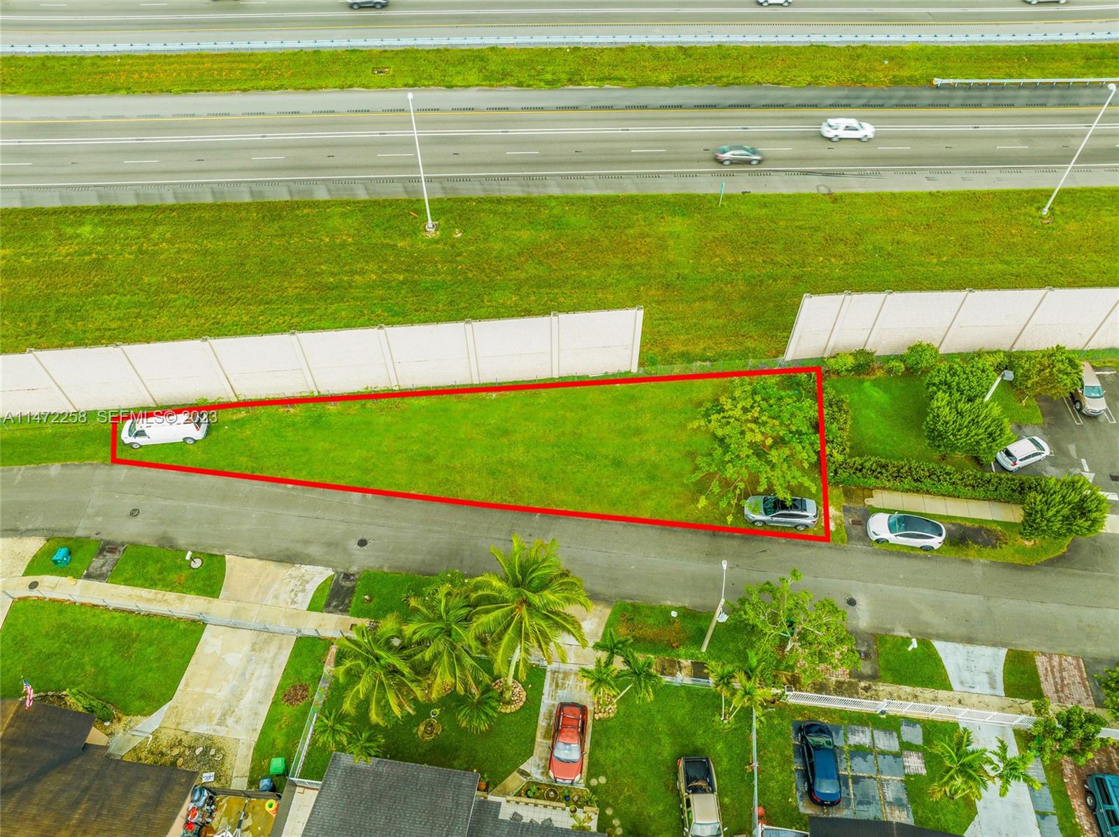 256 Sw Street Homestead, FL 33032 - Photo 5 of 12 Photo 5