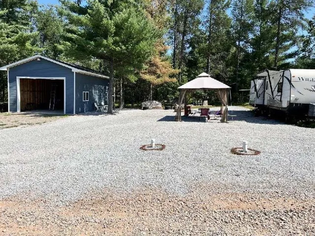 $155,000 | 917 Blackhawk Drive, Friendship, WI 53934