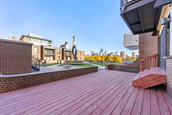 $1,595 | 48 Groveland Terrace, Unit B103, Minneapolis, MN 55403
