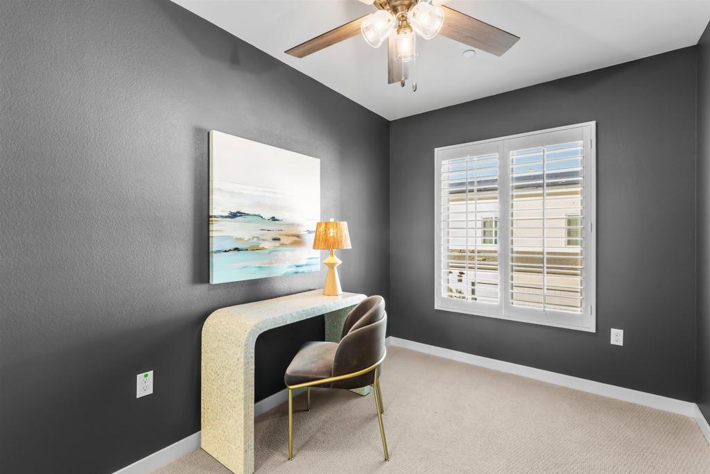 323 Seedling Way Fallbrook, CA 92028 - Photo 14 of 24