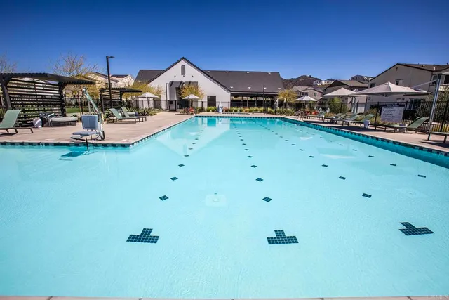 $539,000 | 323 Seedling Way, Fallbrook, CA 92028