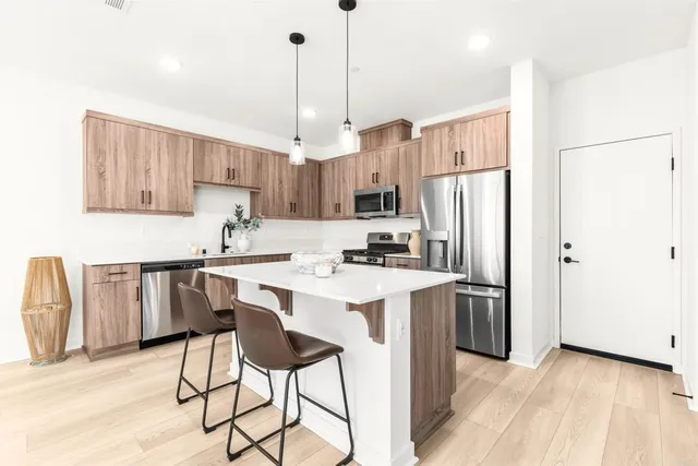 $539,000 | 323 Seedling Way, Fallbrook, CA 92028