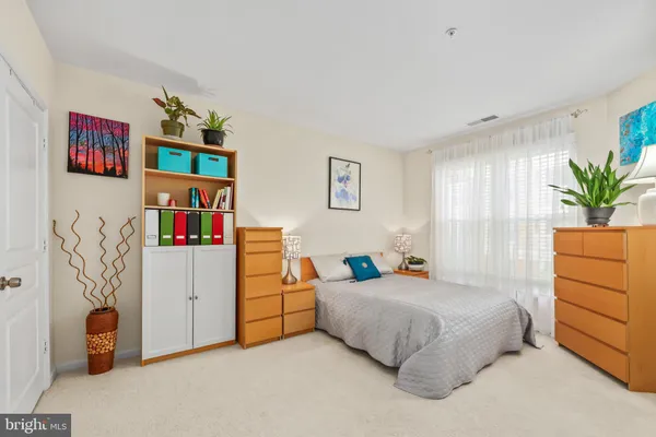 $280,000 | 12919 Alton Square, Unit 212, Herndon, VA 20170