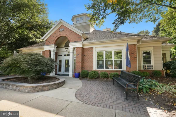 $280,000 | 12919 Alton Square, Unit 212, Herndon, VA 20170