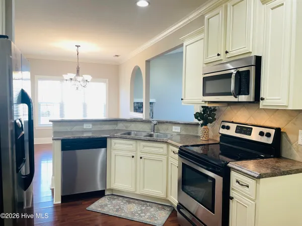 $1,700 | 2005 Croyden Circle, Unit B, Greenville, NC 27834