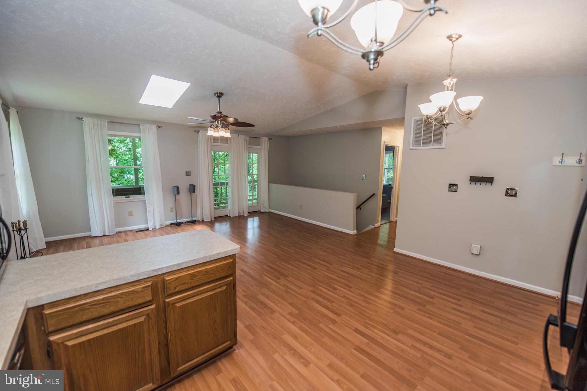 224 Doom Peak Road Linden, VA 22642 - Photo 11 of 150