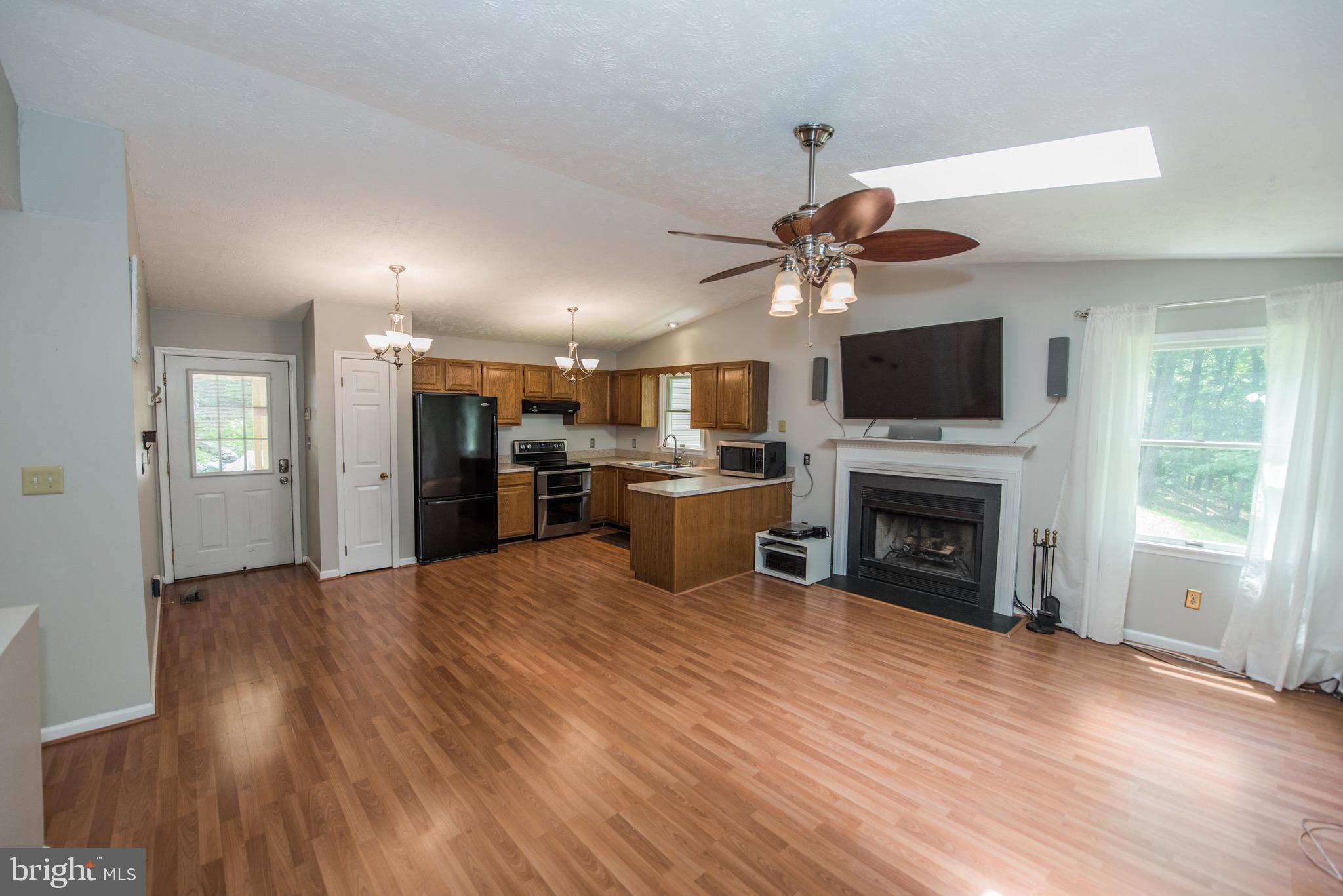 224 Doom Peak Road Linden, VA 22642 - Photo 3 of 150