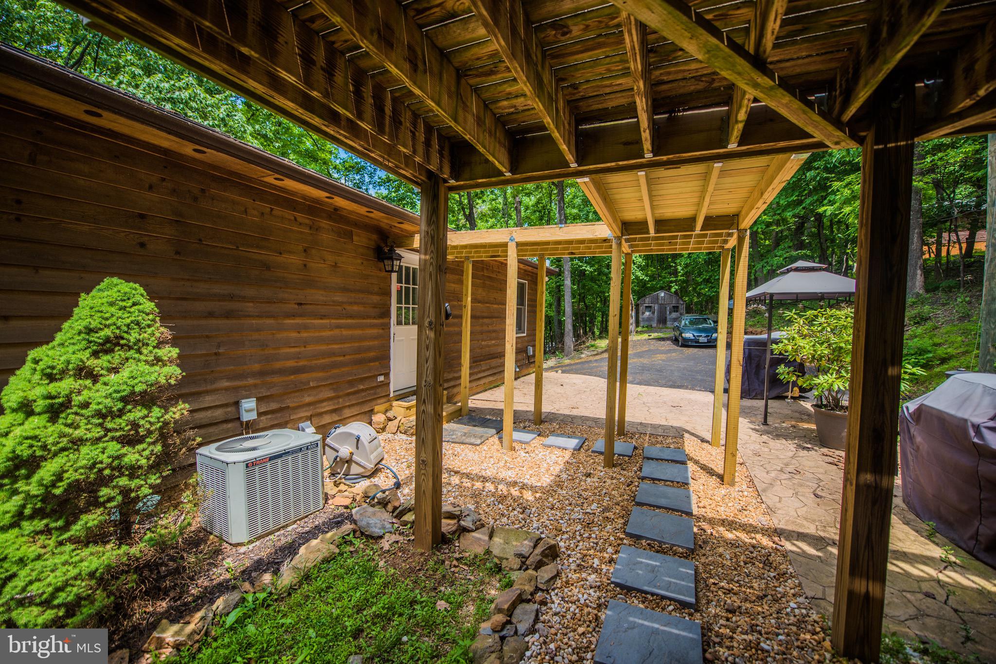 224 Doom Peak Road Linden, VA 22642 - Photo 36 of 150