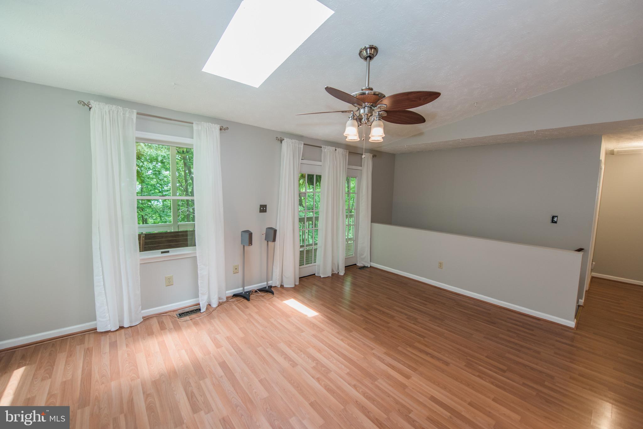 224 Doom Peak Road Linden, VA 22642 - Photo 5 of 150