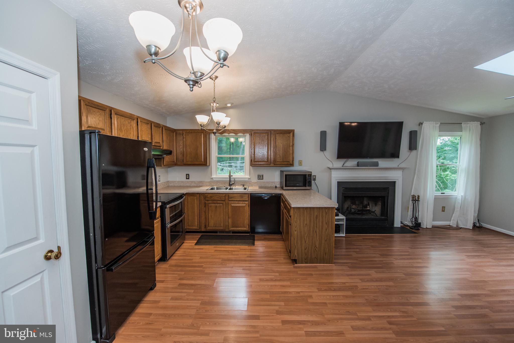 224 Doom Peak Road Linden, VA 22642 - Photo 8 of 150