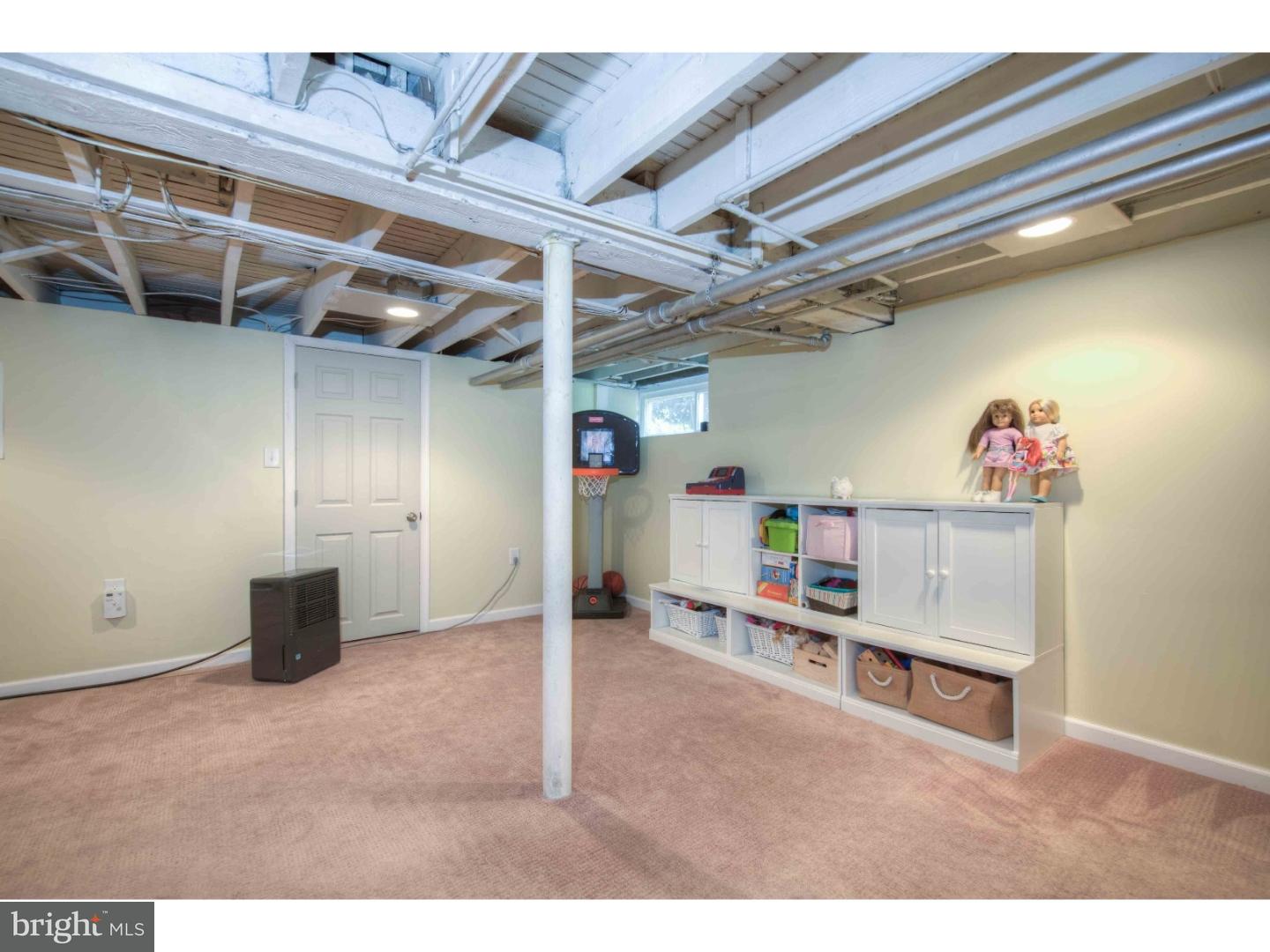 214 Kenmore Road Havertown, PA 19083 - Photo 14 of 22 Gallery Image 14