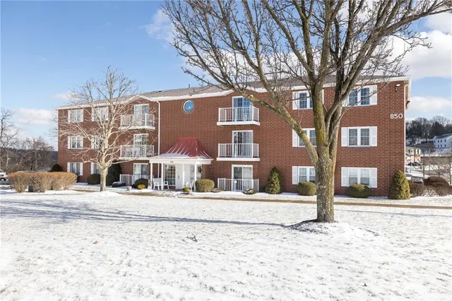 $145,000 | 850 South Main Street, Unit 108, Washington, PA 15301