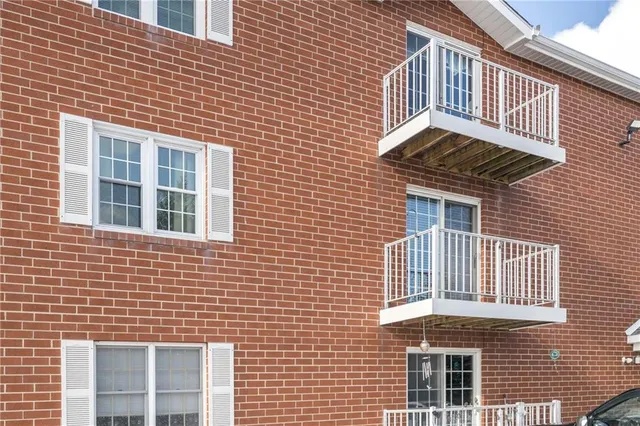 $145,000 | 850 South Main Street, Unit 108, Washington, PA 15301