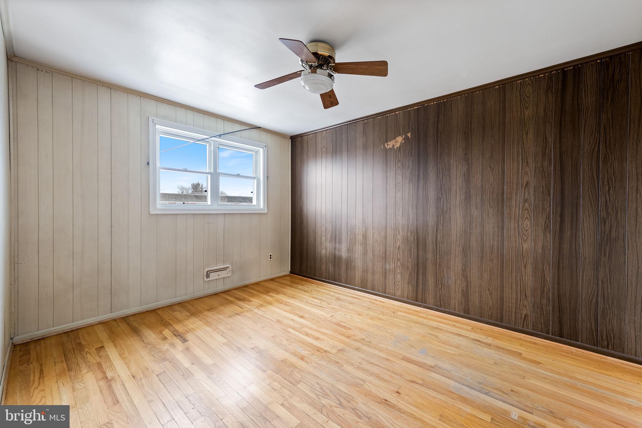 7849 Harold Road Baltimore, MD 21222 - Photo 18 of 31