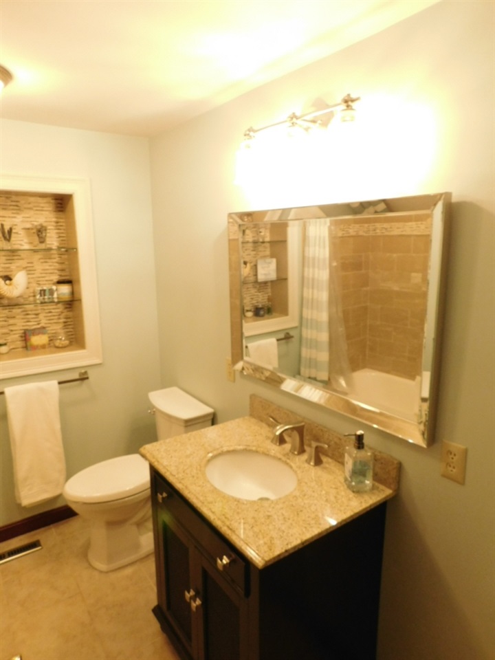 100 Pine Hill Road Berwick, ME 03901 - Photo 9 of 30 Gallery Image 9