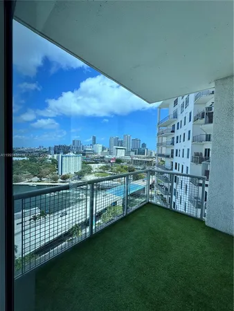 $2,450 | 10 Southwest South River Drive, Unit 1710, Miami, FL 33130
