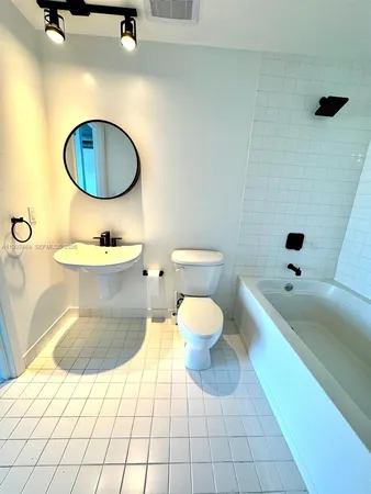 $2,450 | 10 Southwest South River Drive, Unit 1710, Miami, FL 33130