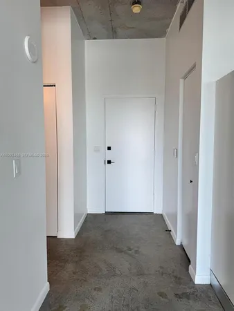 $2,450 | 10 Southwest South River Drive, Unit 1710, Miami, FL 33130