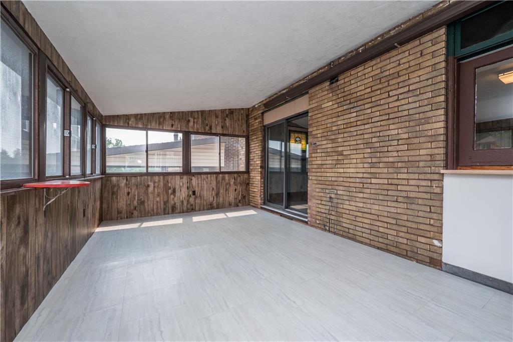 205 East Garden Road Pittsburgh, PA 15227 - Photo 23 of 49 Gallery Image 23