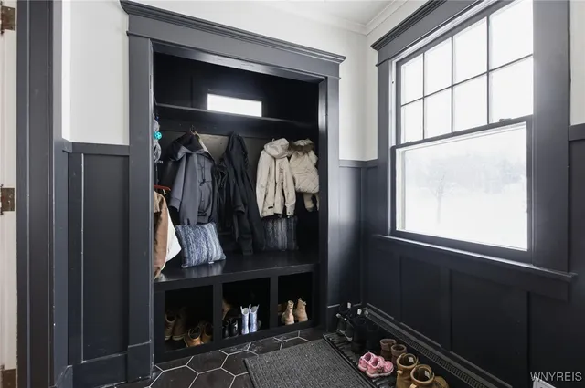 $579,900 | 5274 Columbia Avenue, Hamburg, NY 14075