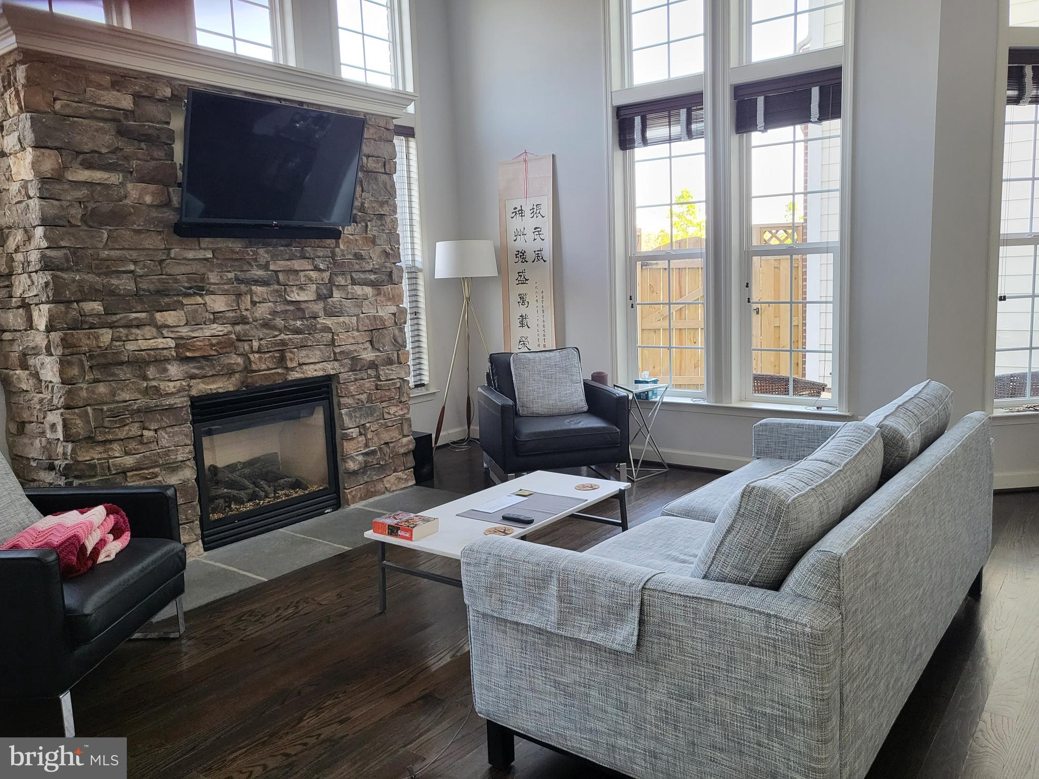 19440 Front Street Leesburg, VA 20176 - Photo 7 of 23