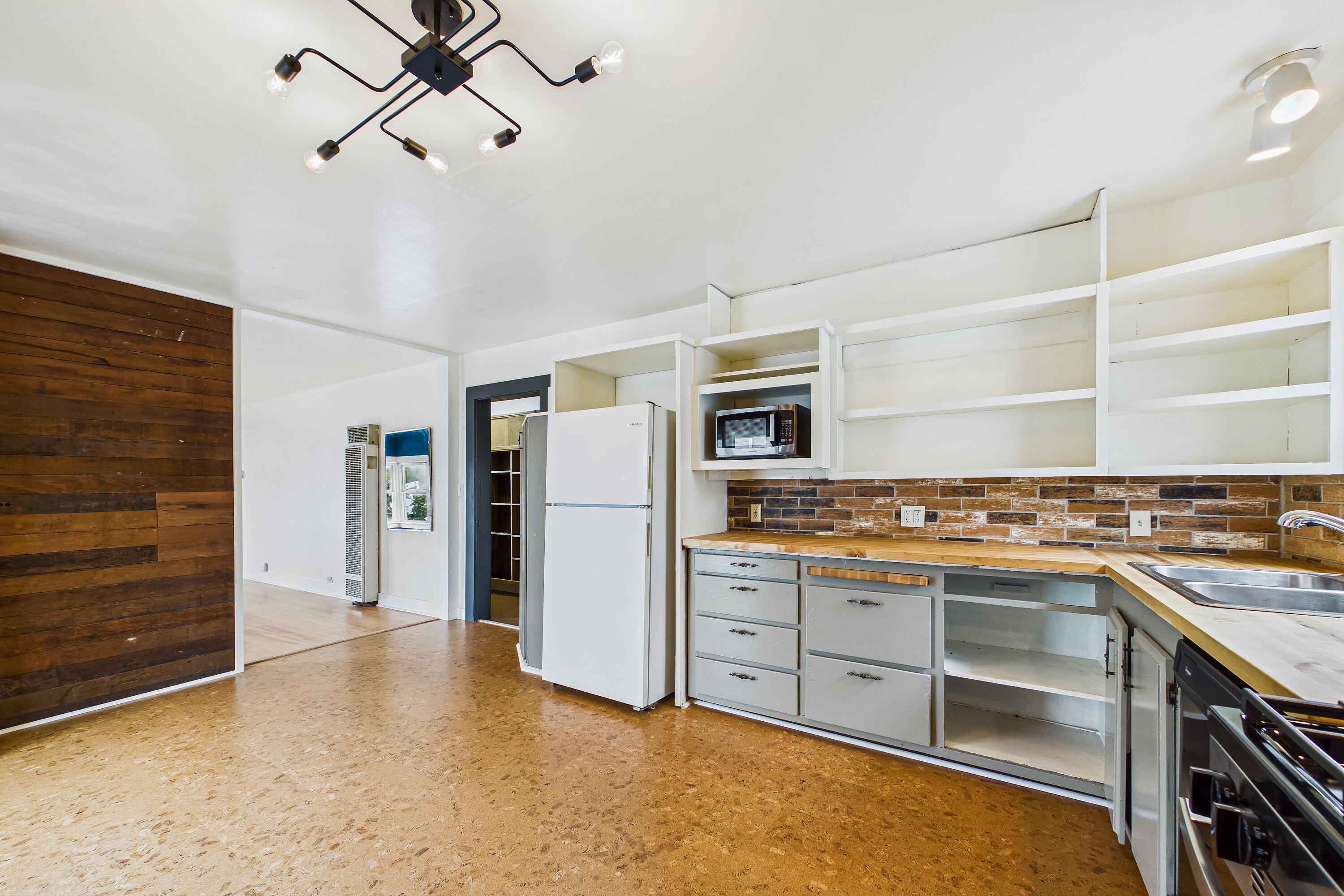 369 H Street Arcata, CA 95521 - Photo 14 of 36