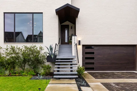$1,624,900 | 1110 Grovewood Lane, Houston, TX 77008