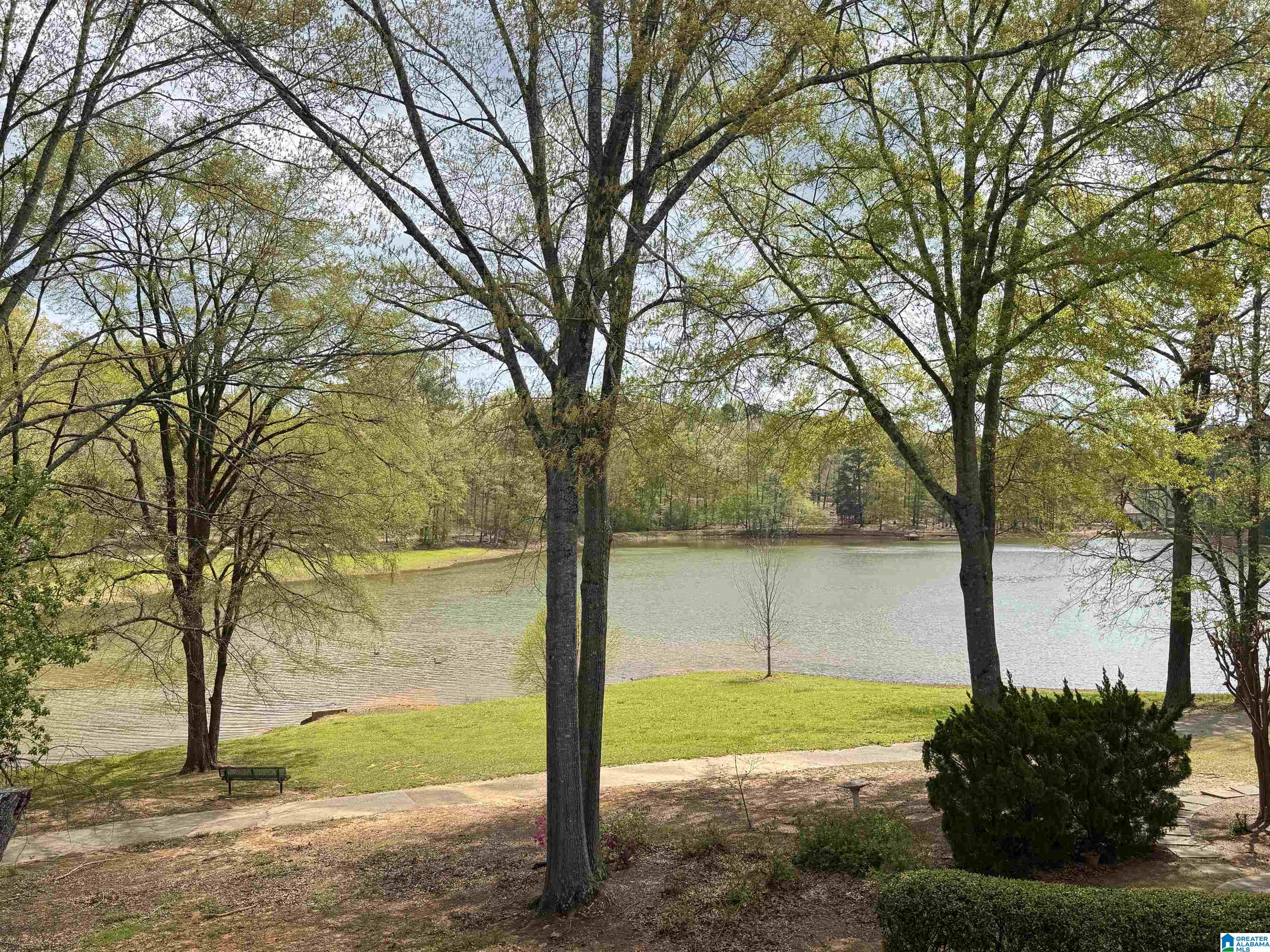 228 Red Bay Drive Alabaster, AL 35114 - Photo 3 of 80