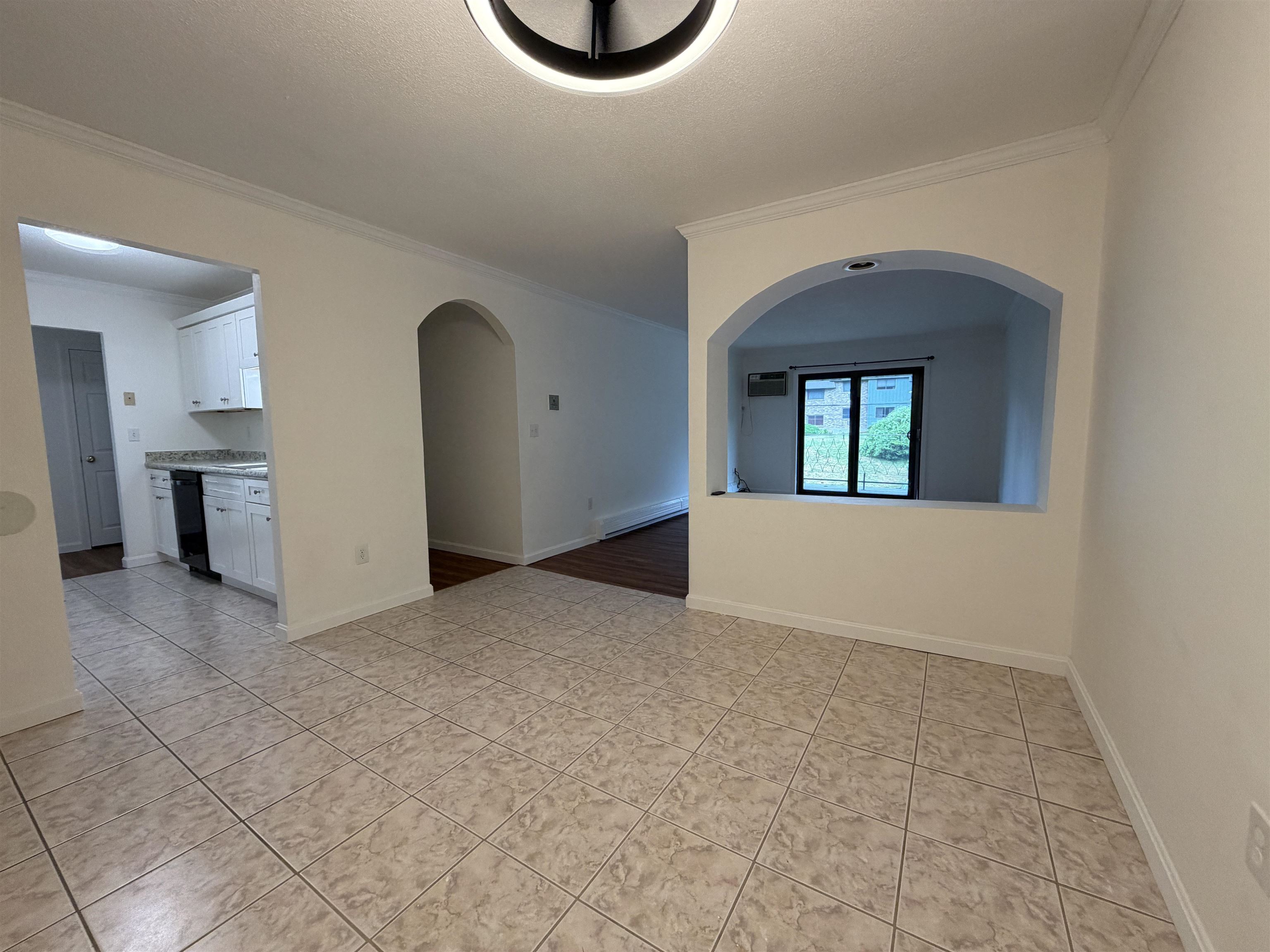14 Strawberry Bank Road, Unit 16 Nashua, NH 03062 - Photo 4 of 18