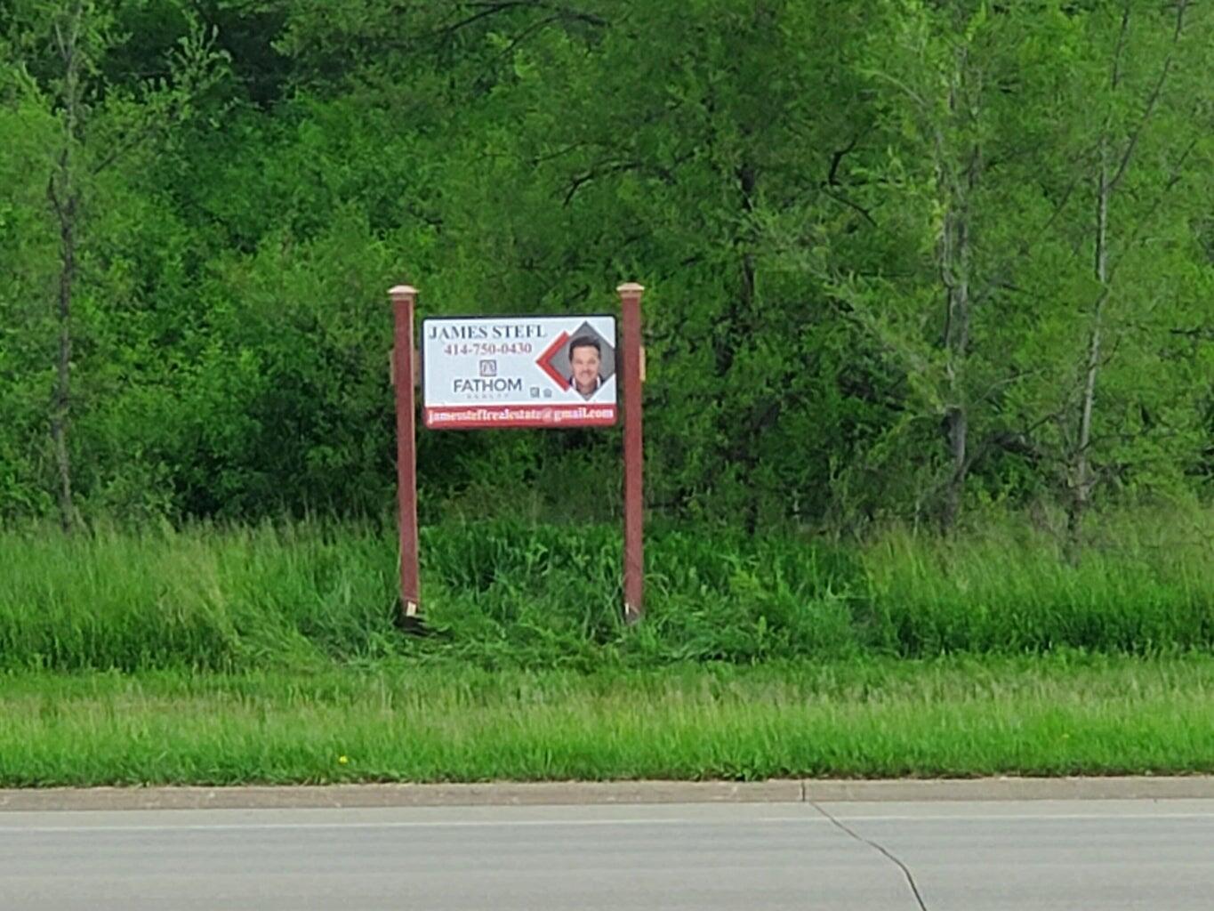 170 West Ryan Road Oak Creek, WI 53154 - Photo 2 of 6 20240520184025733842000000-o