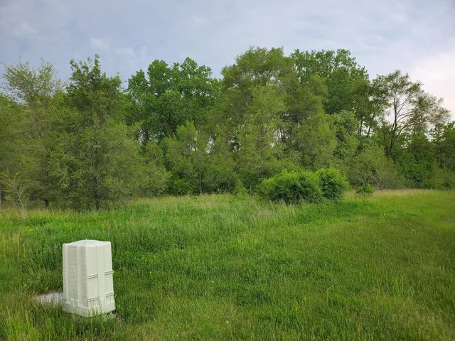 $659,900 | 170 West Ryan Road, Oak Creek, WI 53154