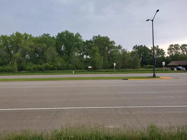 $659,900 | 170 West Ryan Road, Oak Creek, WI 53154