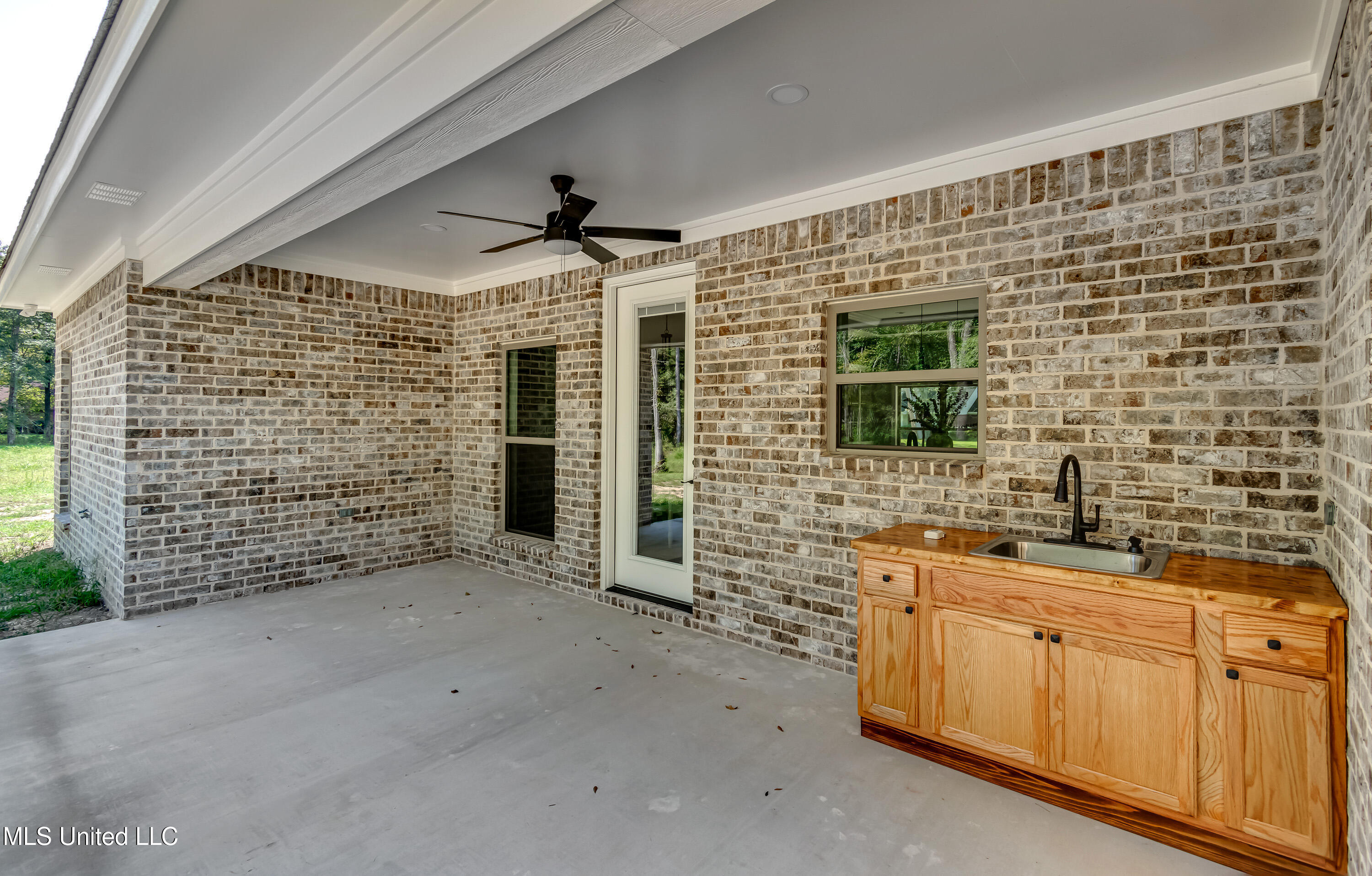 104 Shady Oaks Lane Forest, MS 39074 - Photo 14 of 61 104 Shady Oaks Lane-14